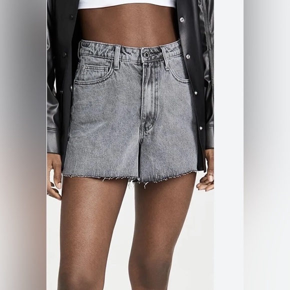 NWT WeWoreWhat Denim The Boyfriend Short, Side Slits, Raw Hem in Washed Grey, 24 - Picture 3 of 16